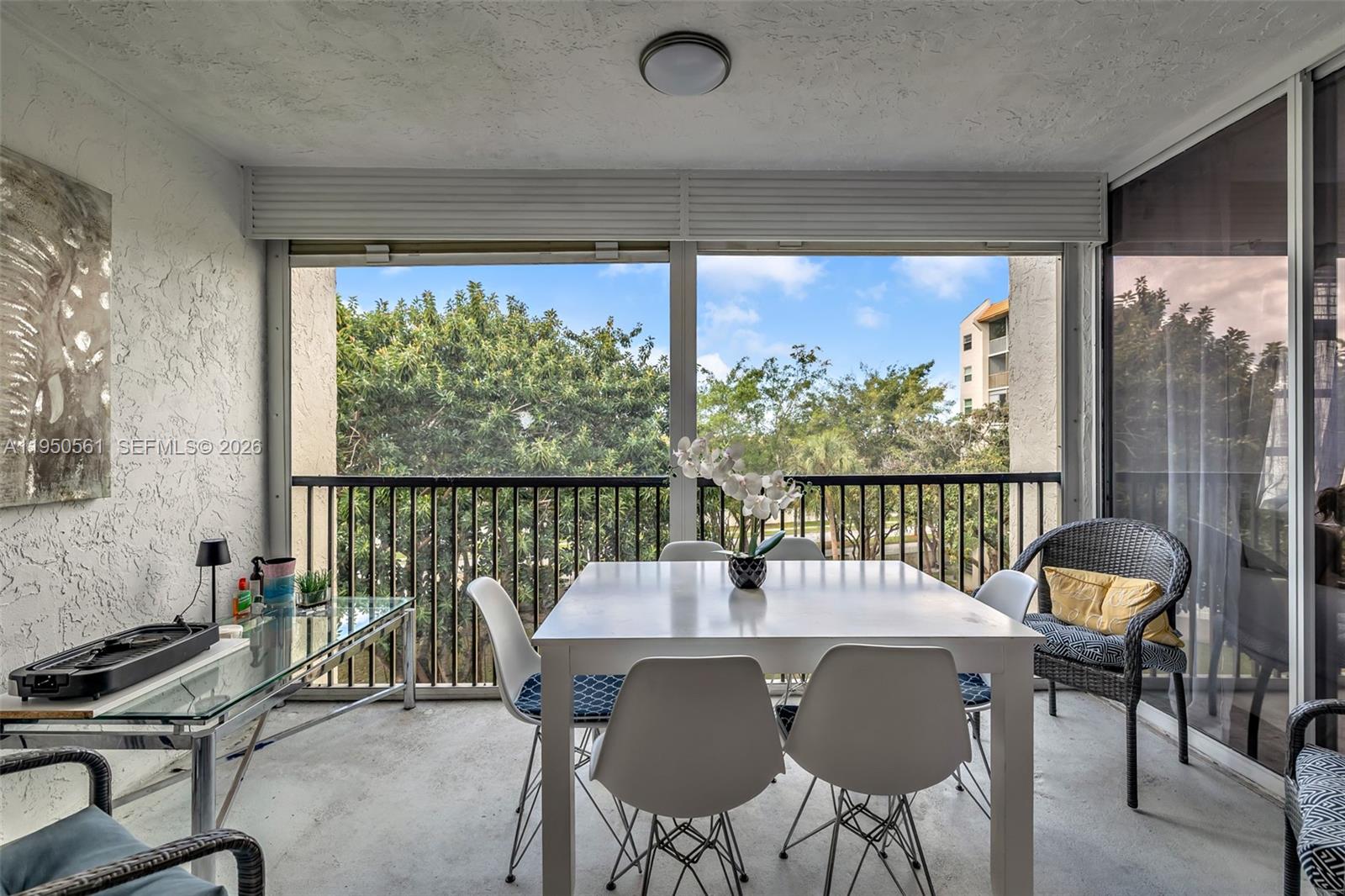 18TH HOLE AT INVERRARY CO - Residential