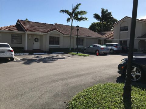 Photo of 6551 NW 170th Ter, Hialeah, FL 33015 (MLS # A11943314)