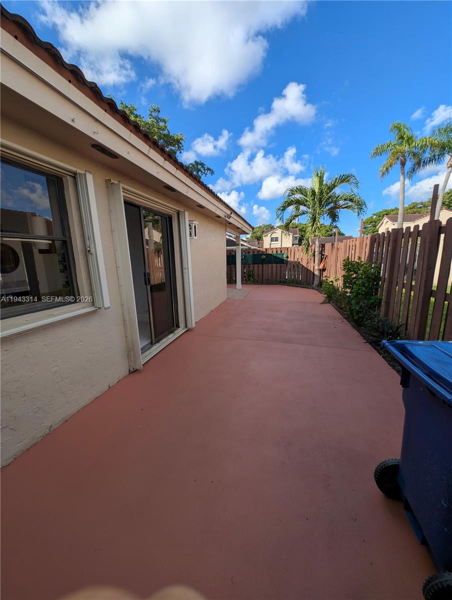 VILLA HOMES AT THE MOORS - Residential