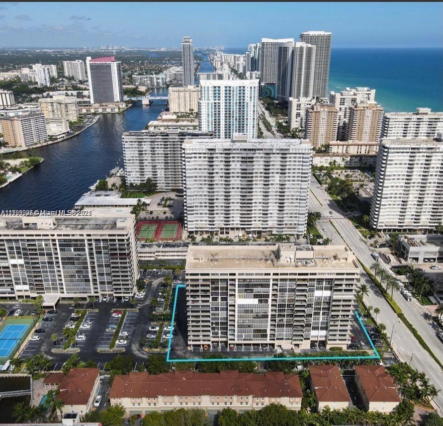 Photo 1 of 2049 S Ocean Dr 401, Hallandale Beach, Florida, $3,150, Web #: 11793026