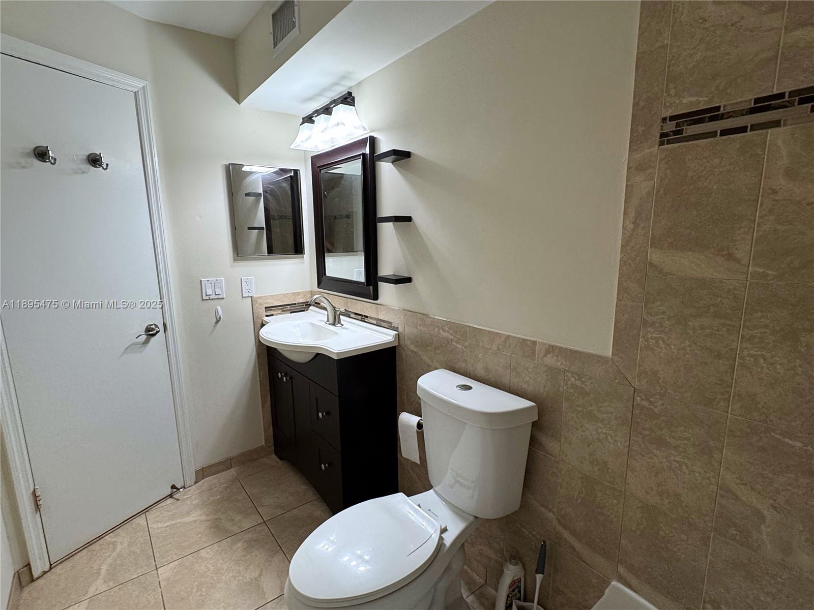 SUNDANCE AT DAVIE CONDO - Residential Lease