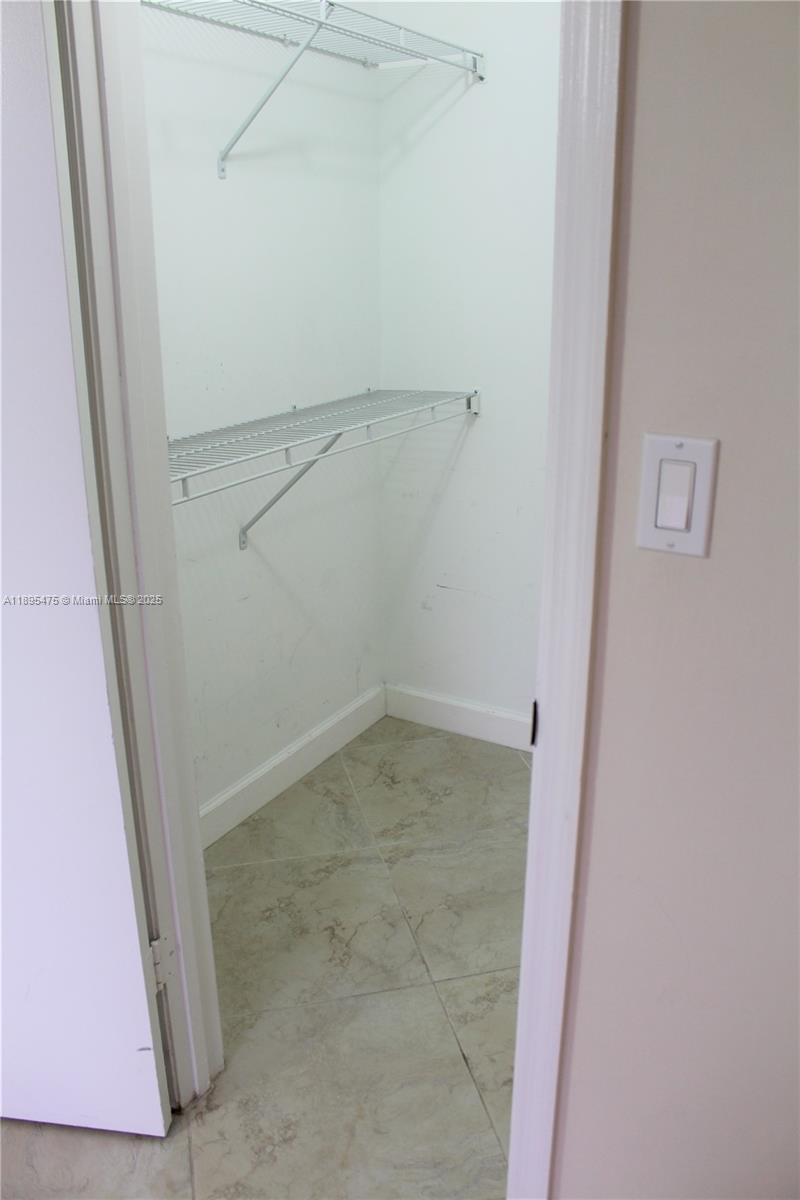 SUNDANCE AT DAVIE CONDO - Residential Lease