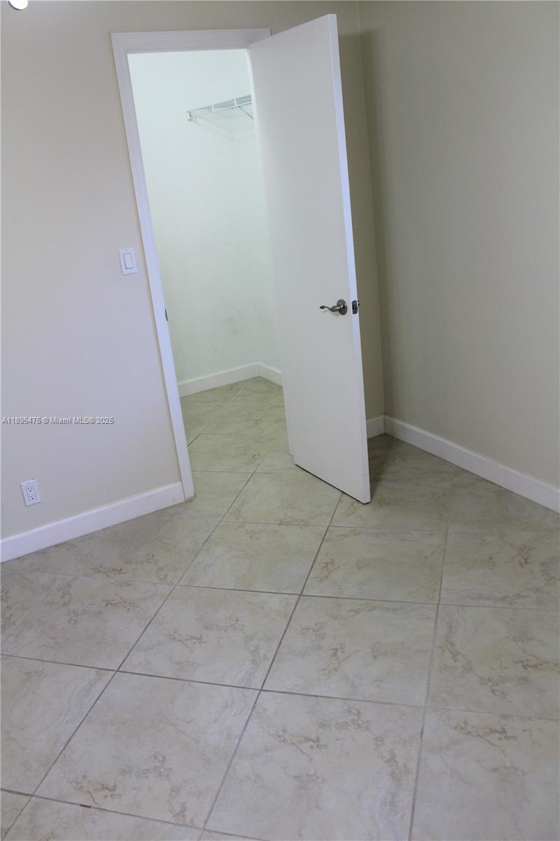 SUNDANCE AT DAVIE CONDO - Residential Lease