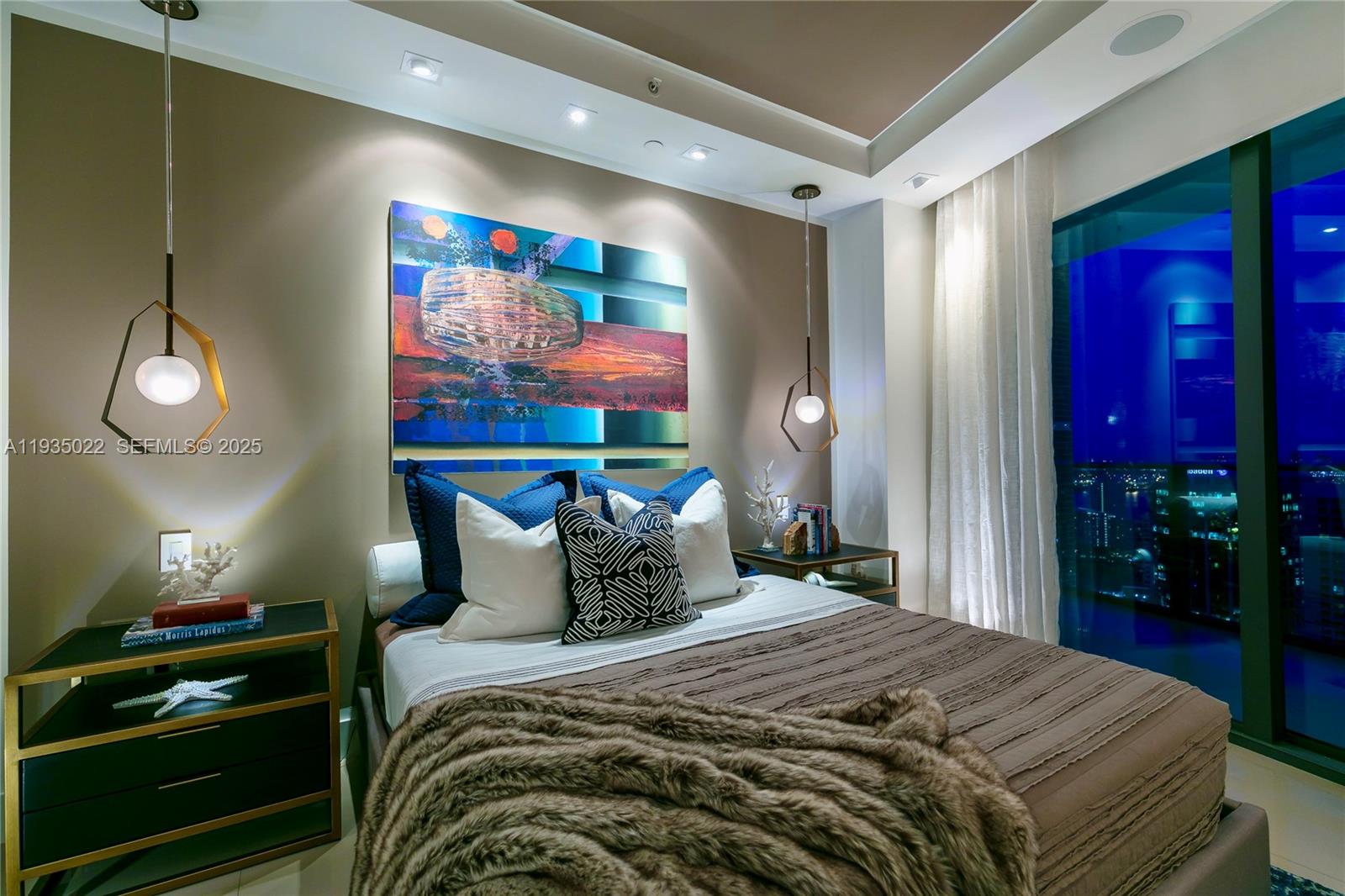 1300 S MIAMI AVENUE CONDO - Residential