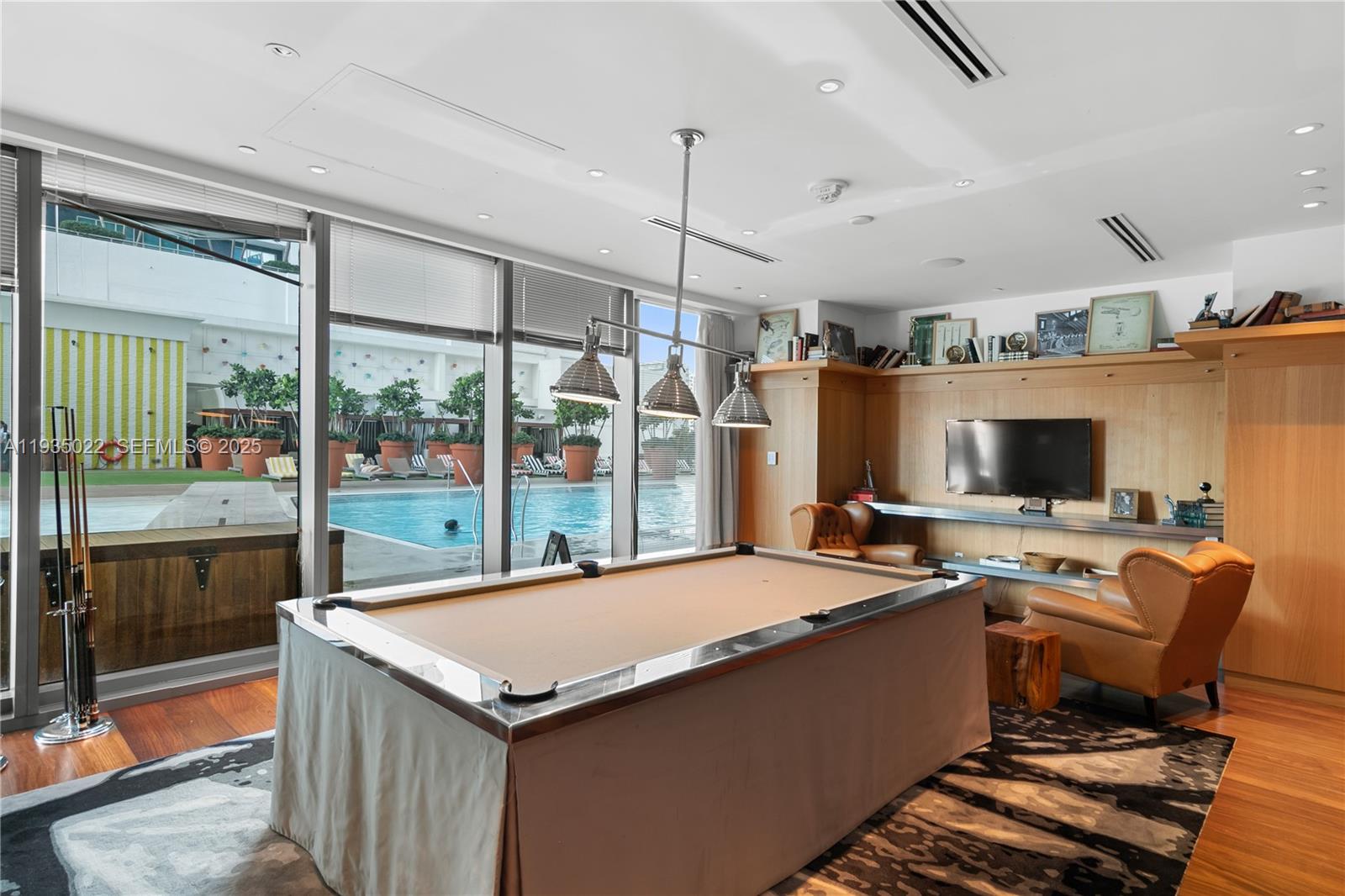 1300 S MIAMI AVENUE CONDO - Residential