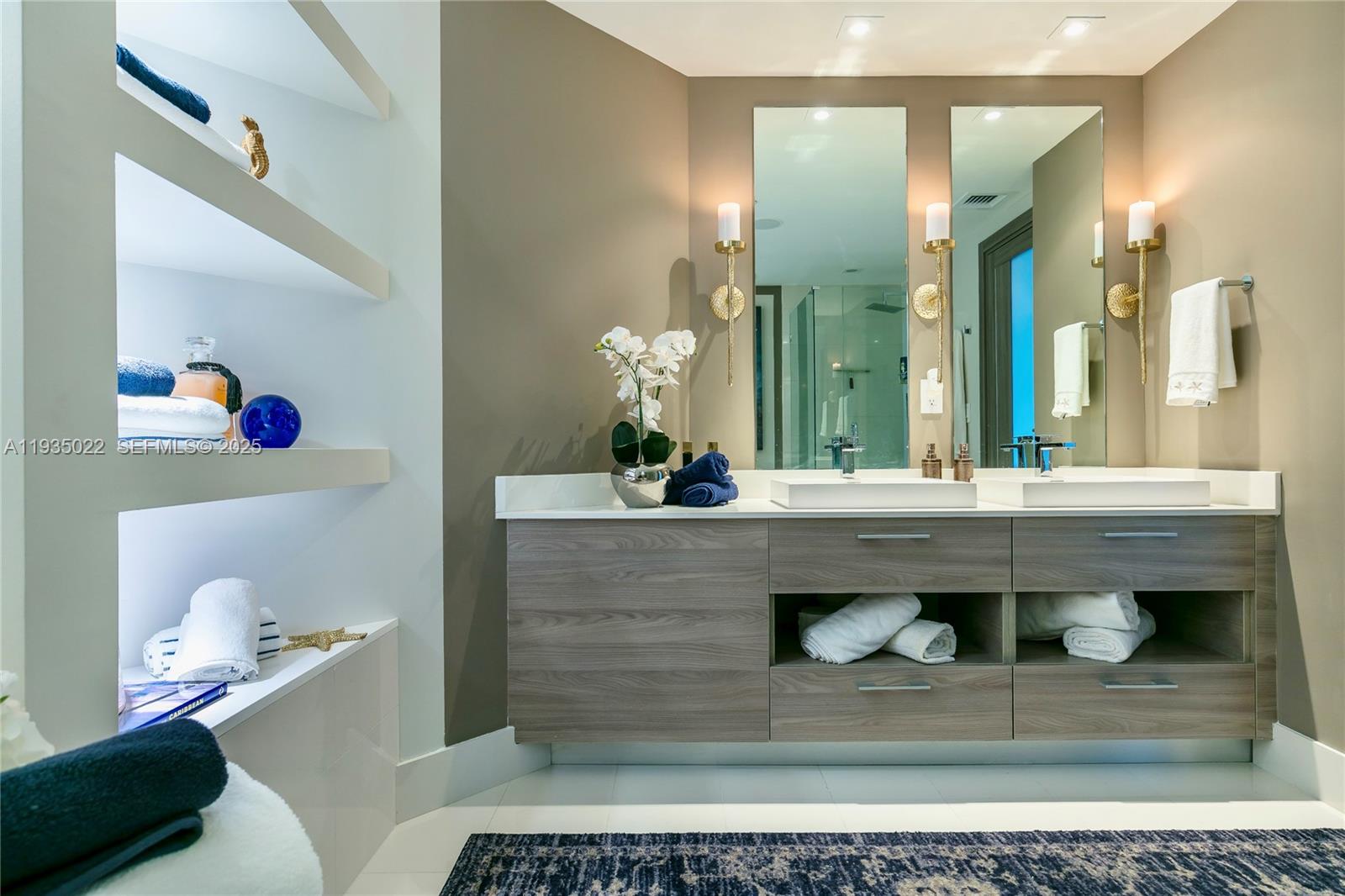 1300 S MIAMI AVENUE CONDO - Residential