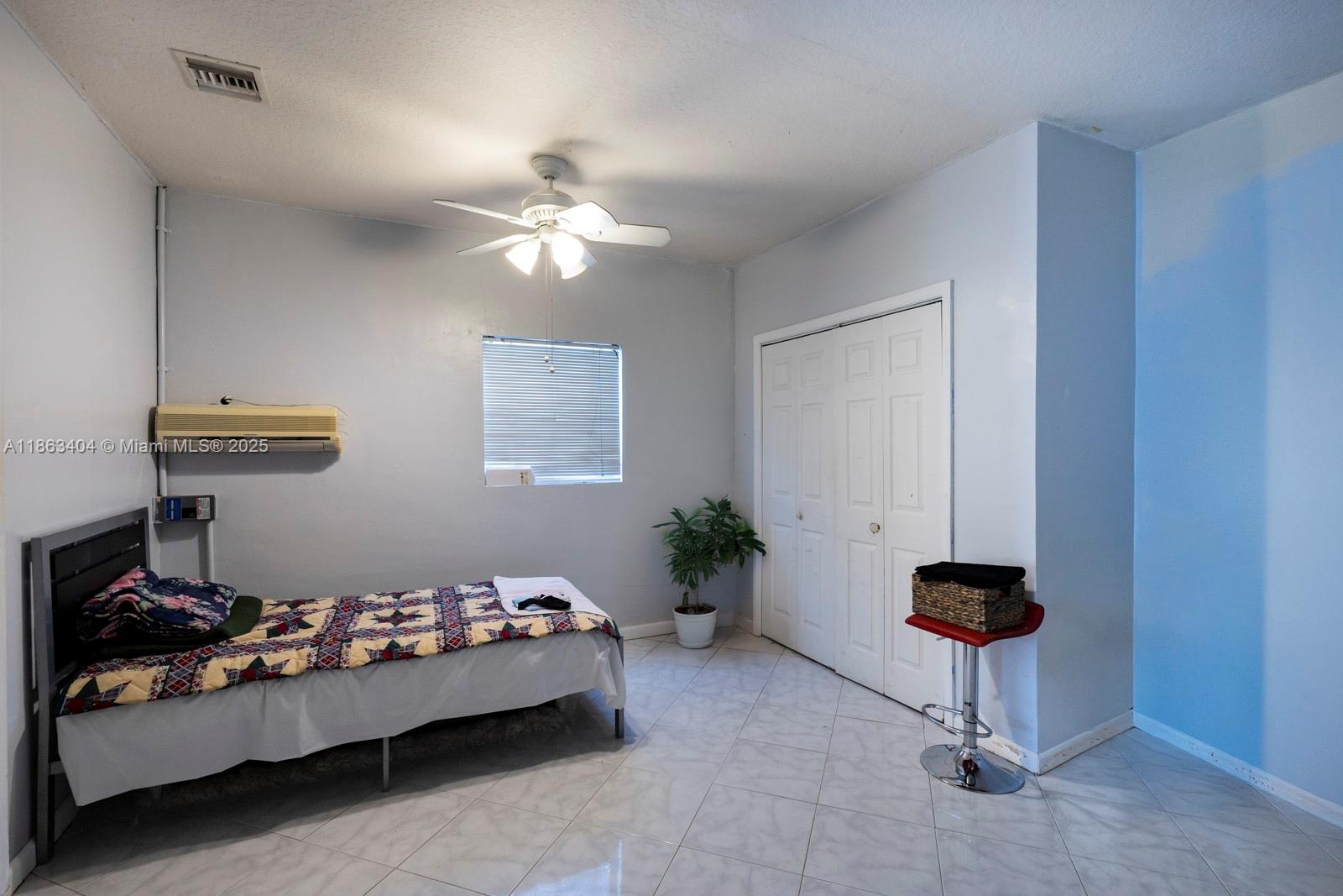 MAJESTIC HOMES - Residential