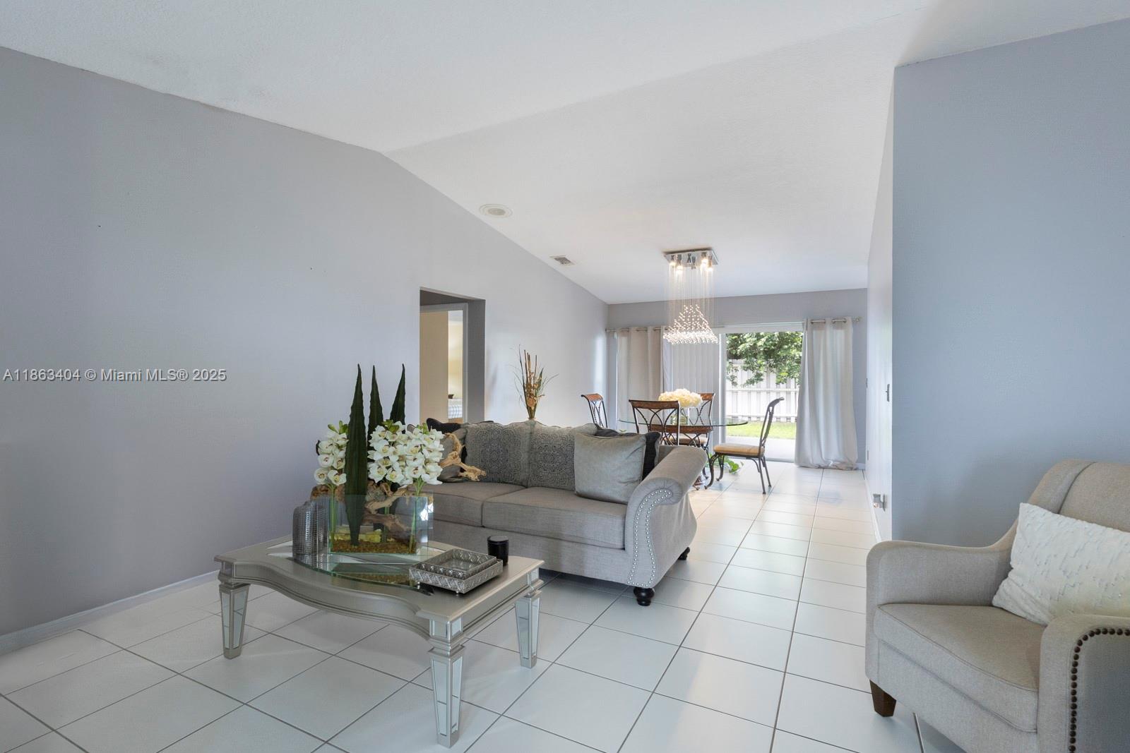 MAJESTIC HOMES - Residential