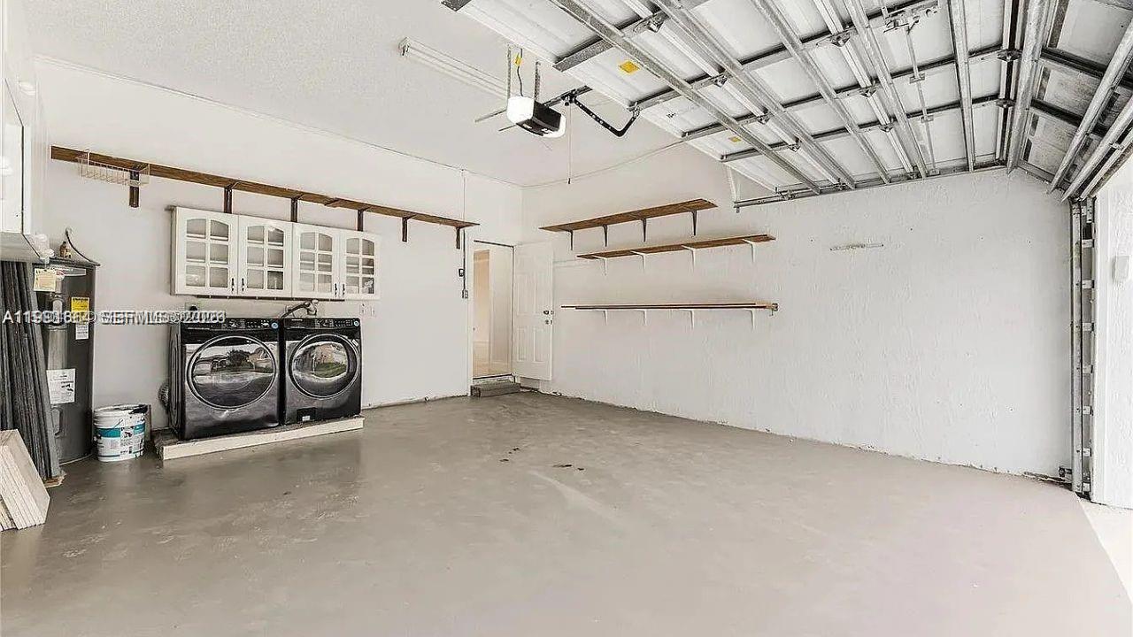 DUNWOODIE AT KEYS GATE - Residential Lease