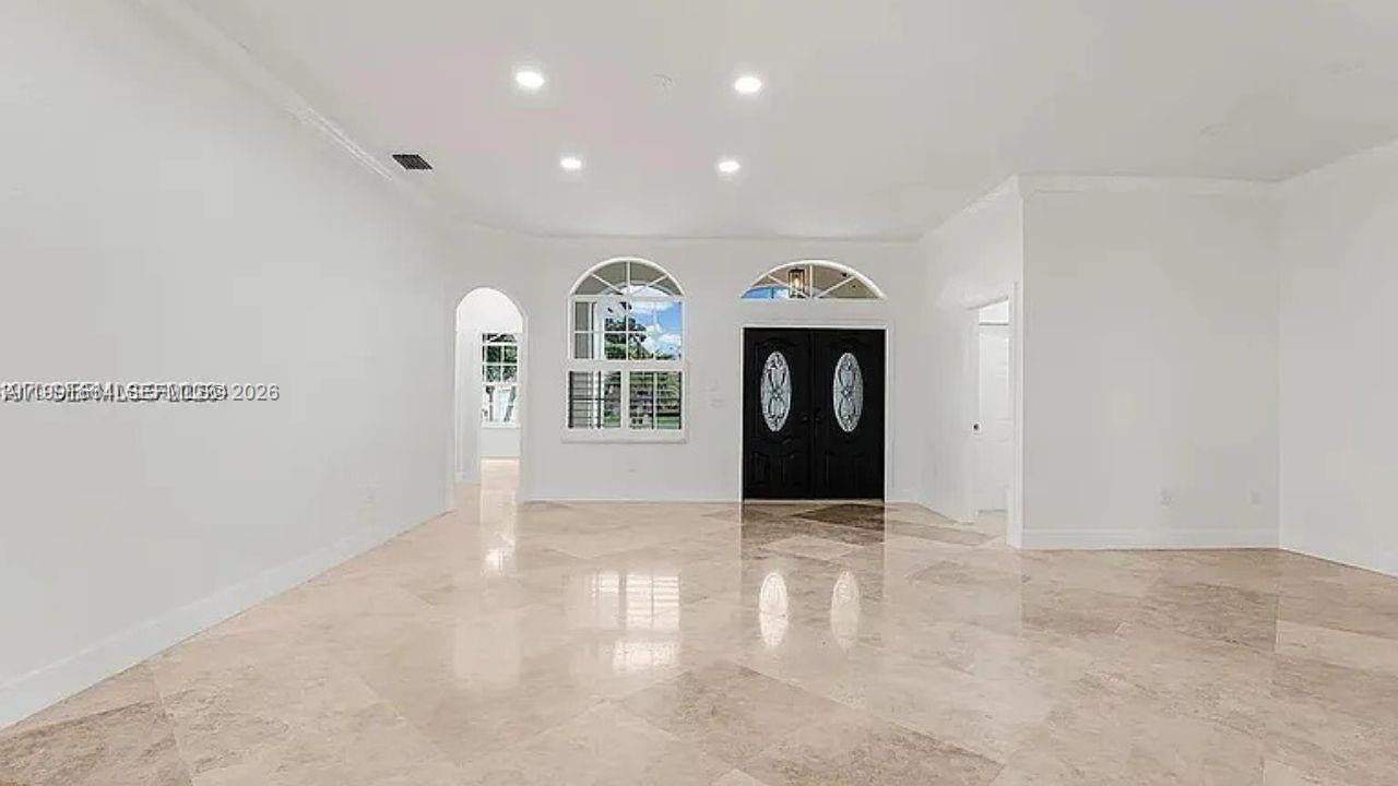 DUNWOODIE AT KEYS GATE - Residential Lease