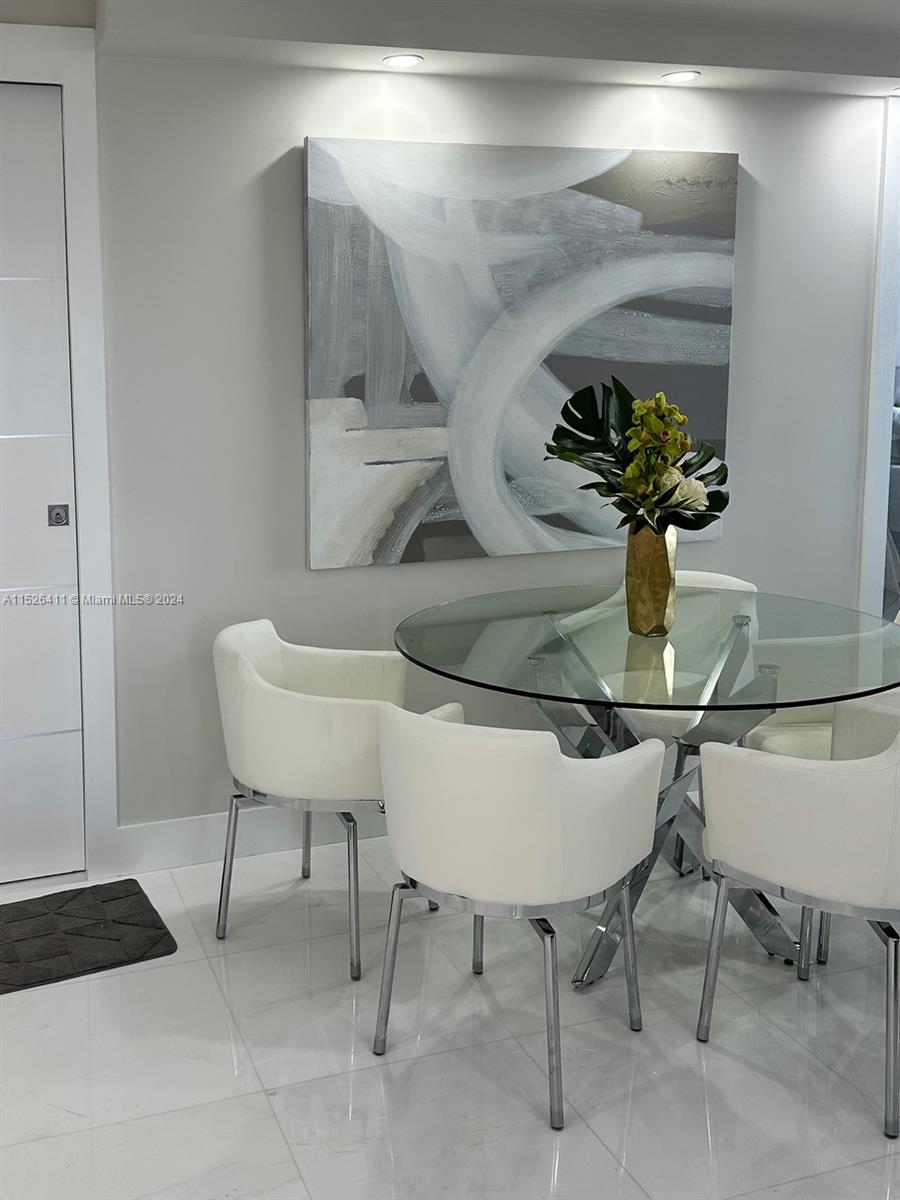 ARLEN BEACH CONDO - Residential Lease