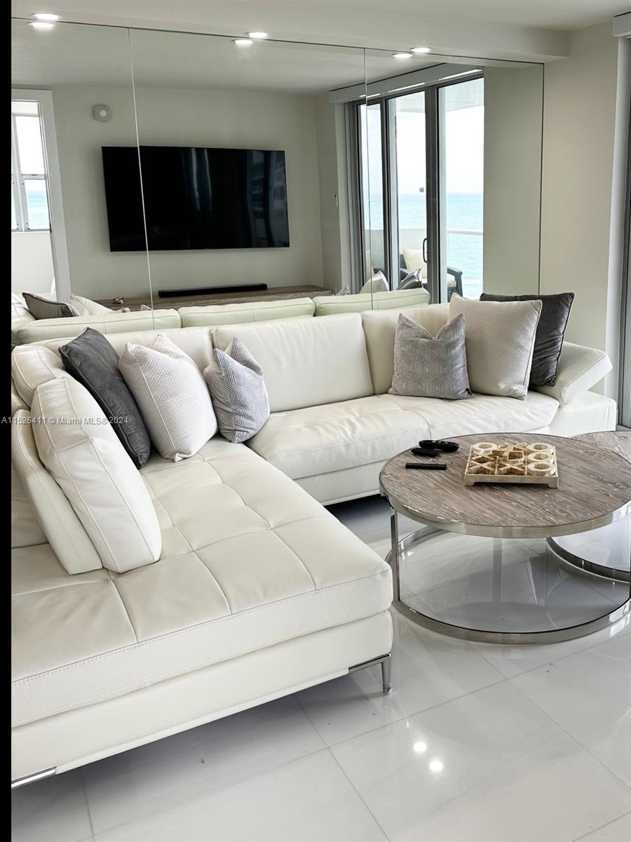ARLEN BEACH CONDO - Residential Lease