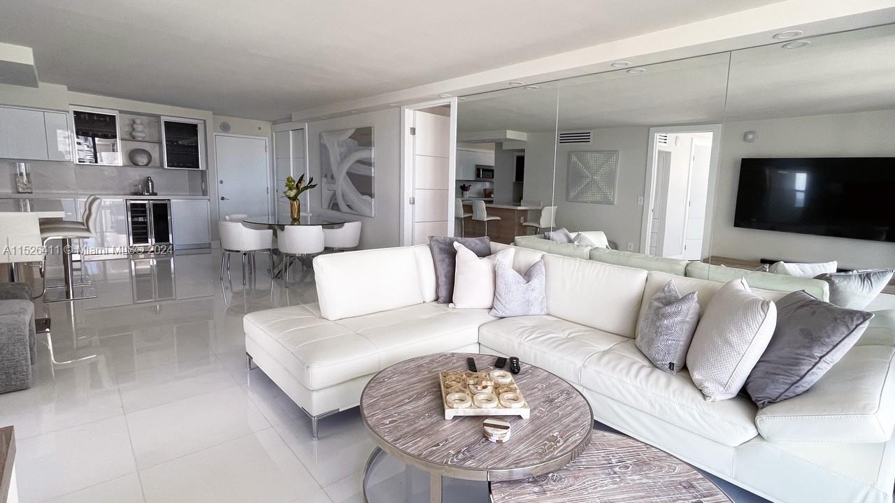 ARLEN BEACH CONDO - Residential Lease
