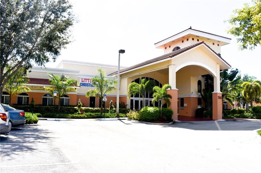 Beautiful Church in the heart of Broward for SUBLEASE. 
Capacity:600 plus.
The rental includes multimedia equipment, a sound system, lights, instruments, and access to the backyard, kids' park, and classrooms. In addition to a cafeteria, there are tables, chairs, and more. 
- All Utilities are included
- Fully Furnished - Full access to Multimedia equipment -Full access to use the Instruments.
Monthly Schedule (four meetings per month)
/Tuesdays 6:00-10:00 pm ($2,000)
/Thursdays 6:00-10:00 pm ($2,000)
/Fridays 6:00-10:00 pm ($2,000)
/Saturday 8:00 am-12:00 pm / 12:30 pm-4:30 pm ($2,000)
/Sunday 2:00 pm-6:00 pm ($4,000)
           /6:00 pm-10:00 pm ($4,000)