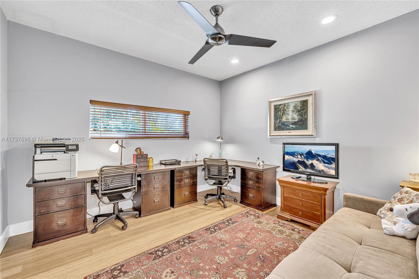 SOLANA PARK ADDN - Residential