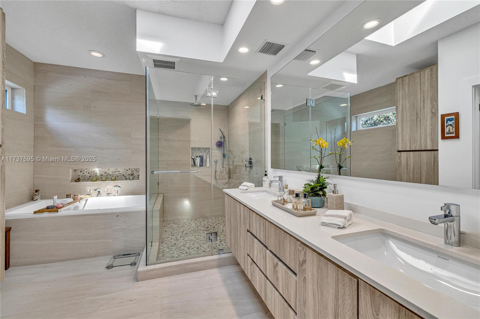 SOLANA PARK ADDN - Residential