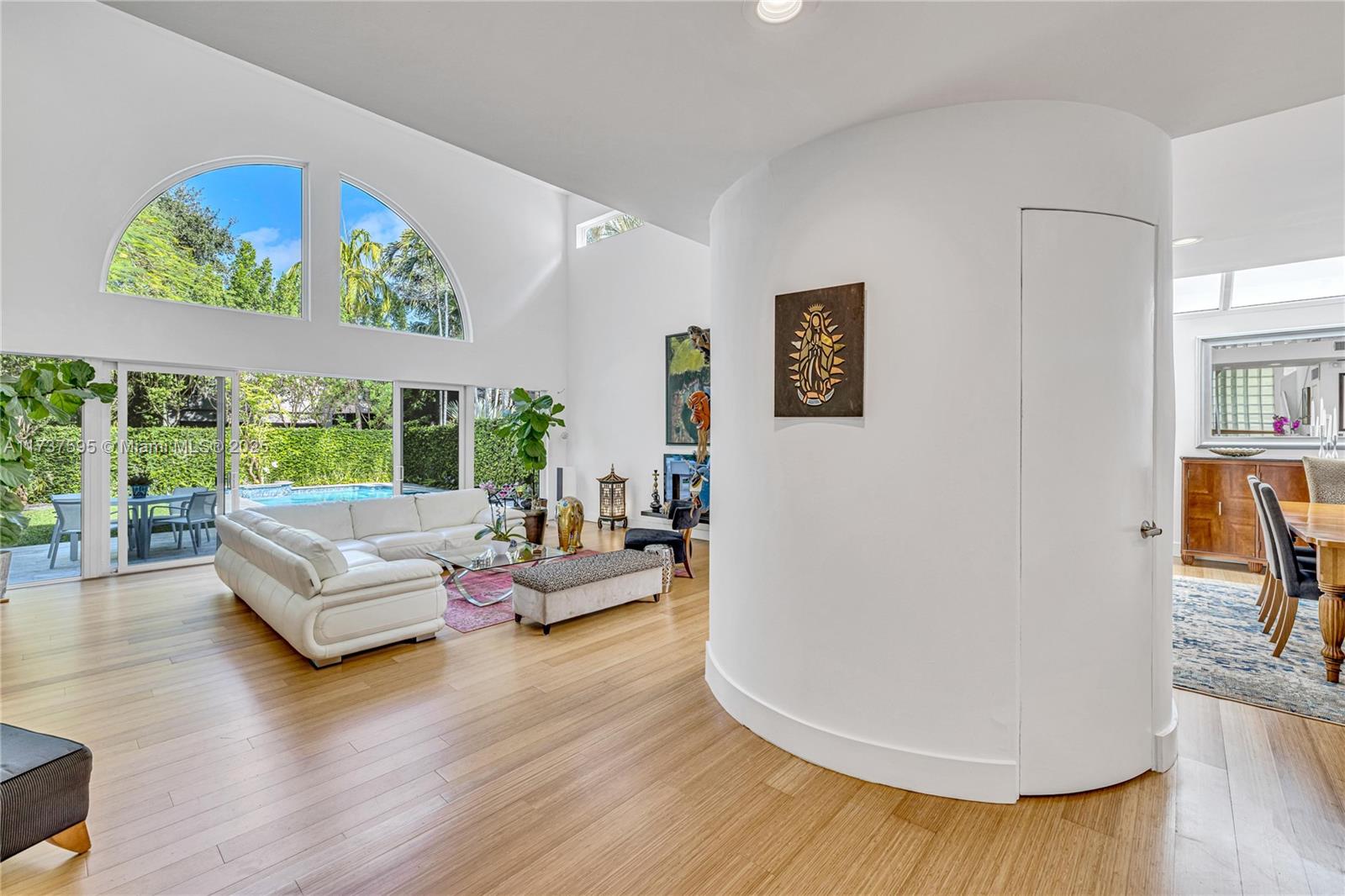 SOLANA PARK ADDN - Residential