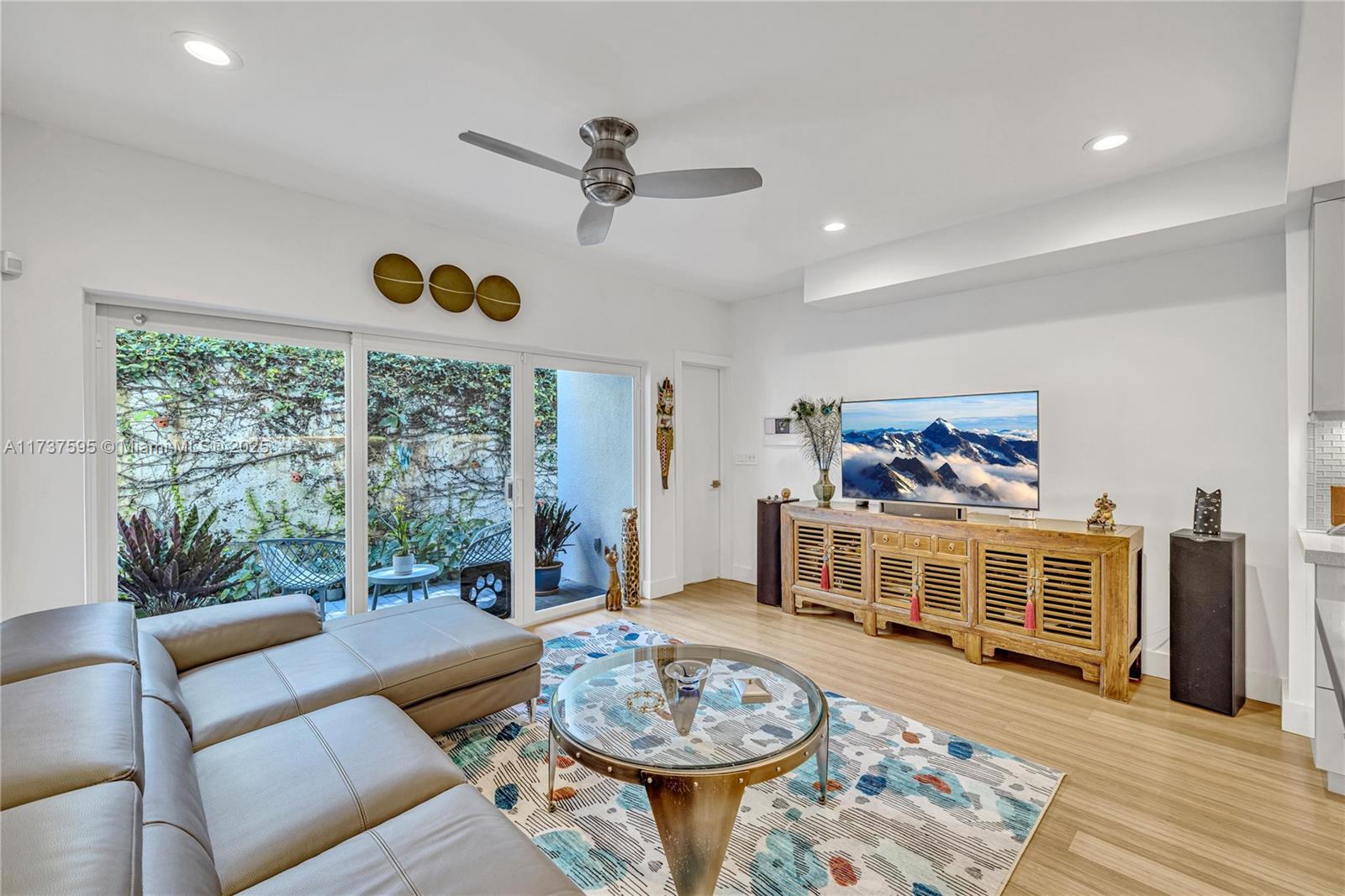 SOLANA PARK ADDN - Residential