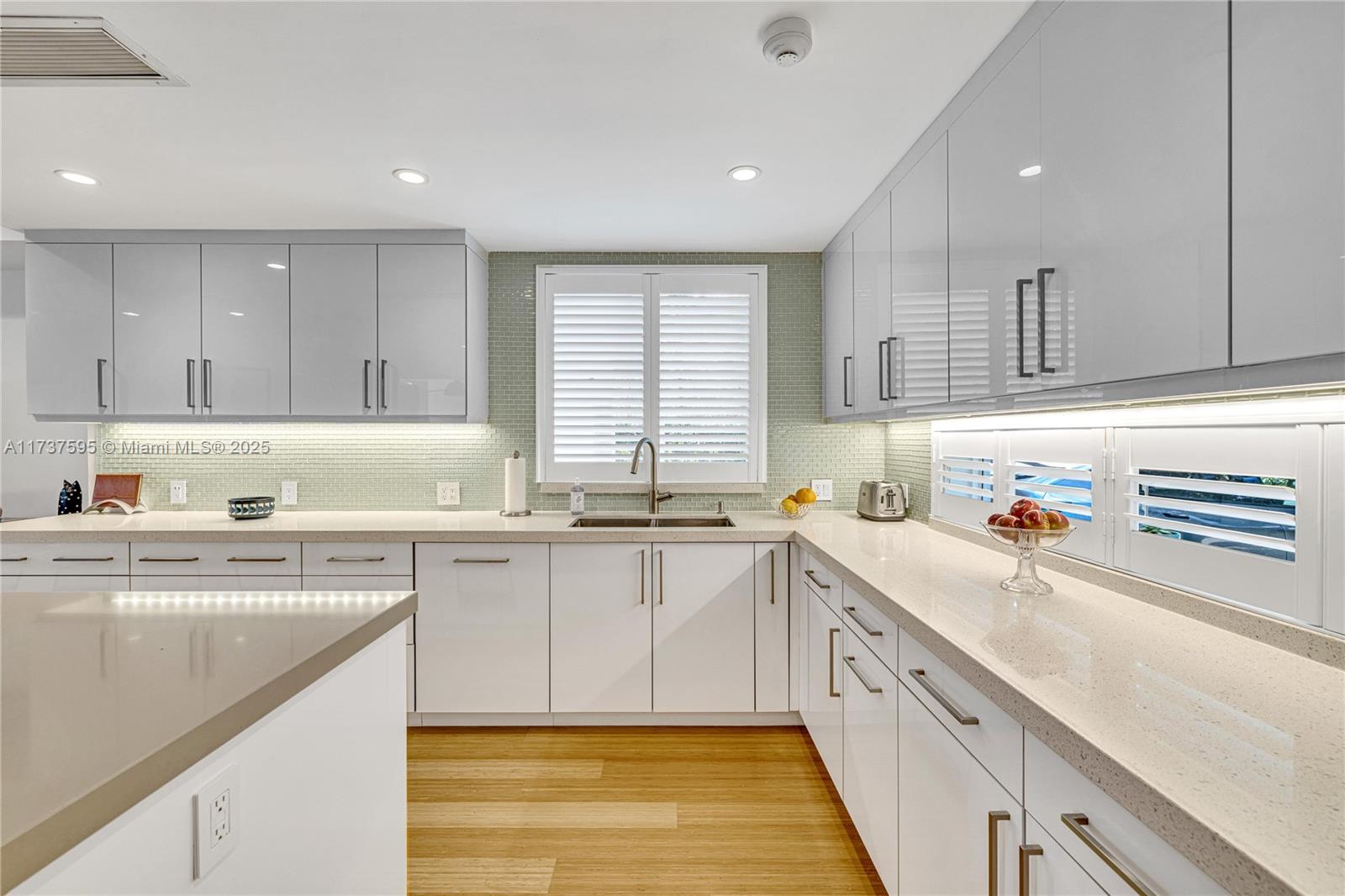 SOLANA PARK ADDN - Residential