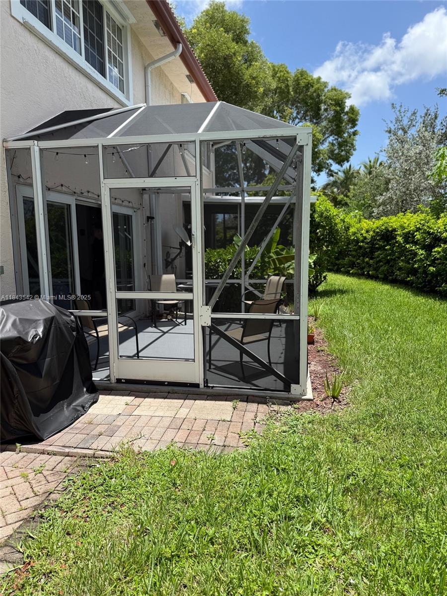 CORAL SPRINGS VILLAGE GRE - Residential