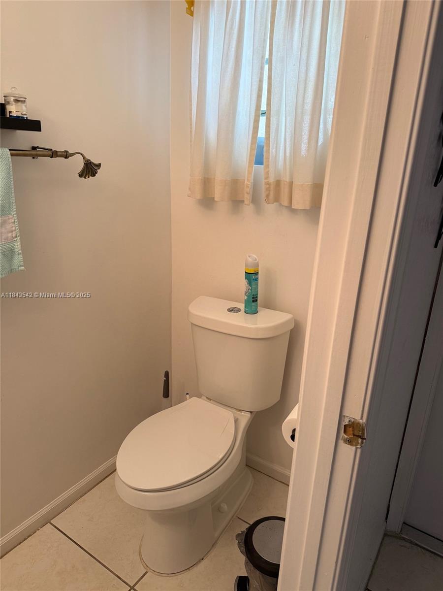 CORAL SPRINGS VILLAGE GRE - Residential