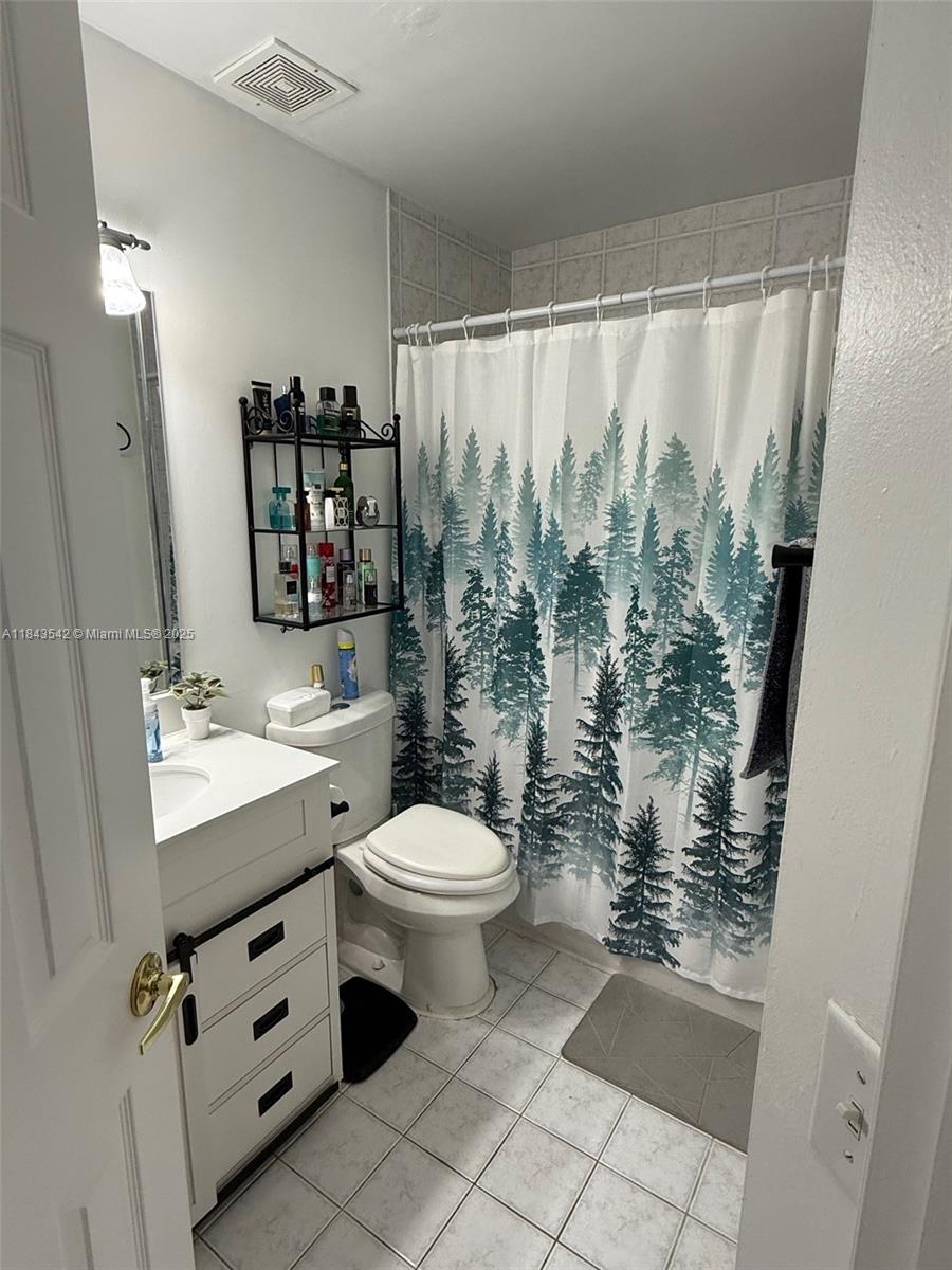 CORAL SPRINGS VILLAGE GRE - Residential