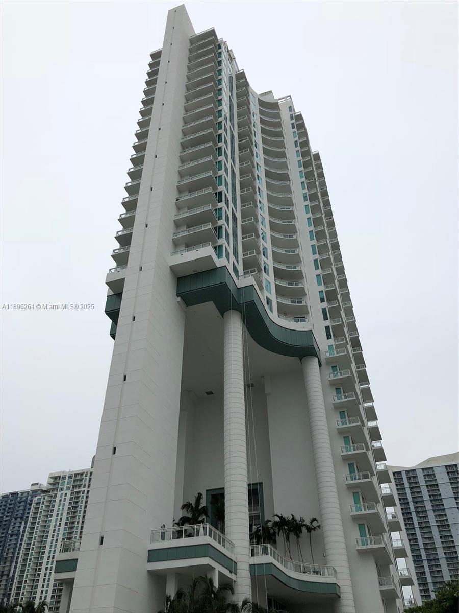 ASIA CONDO - Residential Lease