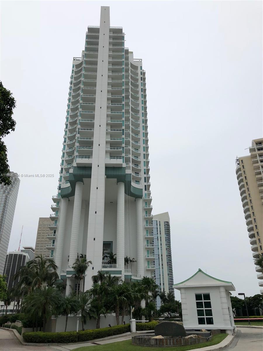 ASIA CONDO - Residential Lease