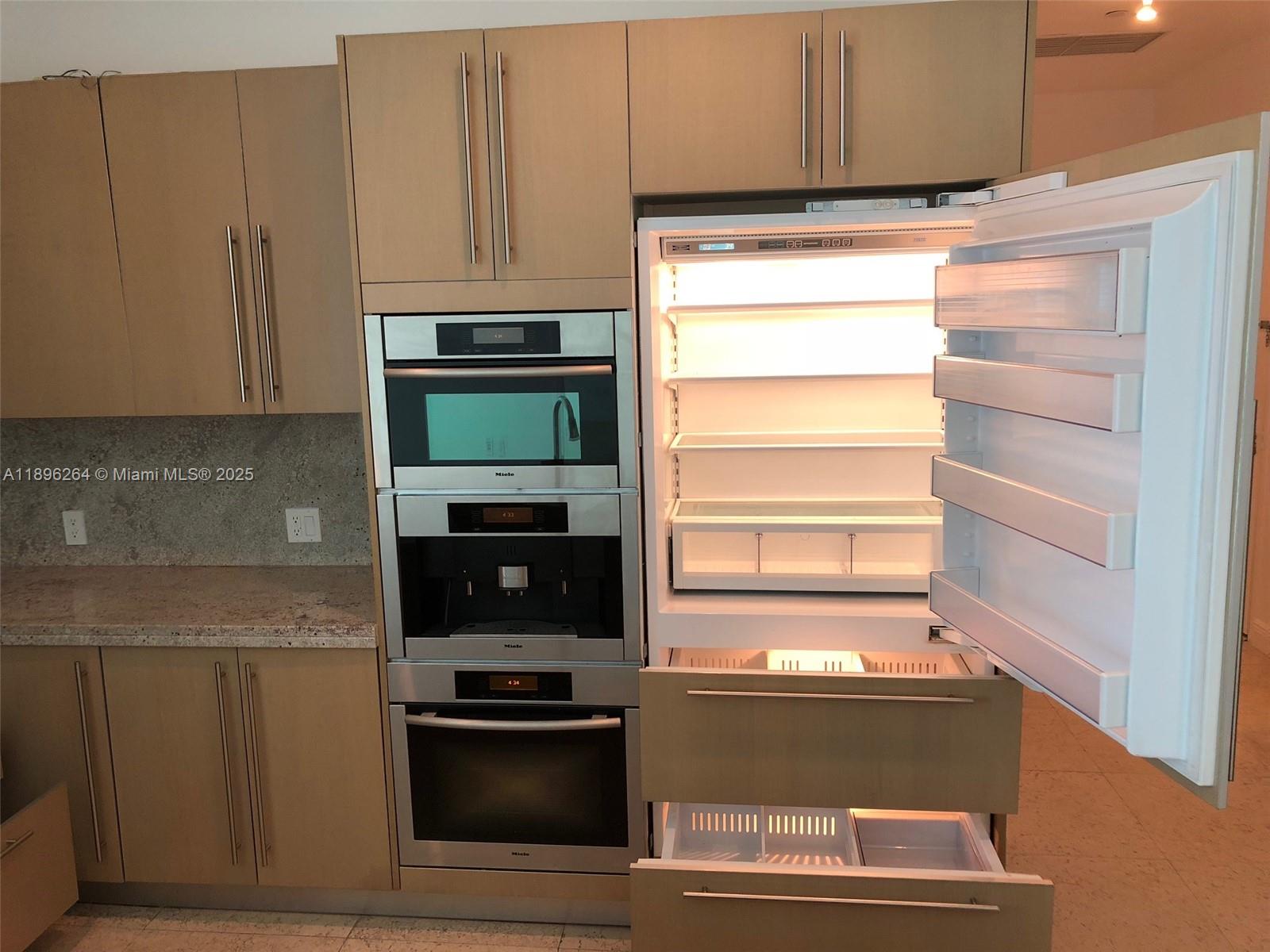 ASIA CONDO - Residential Lease