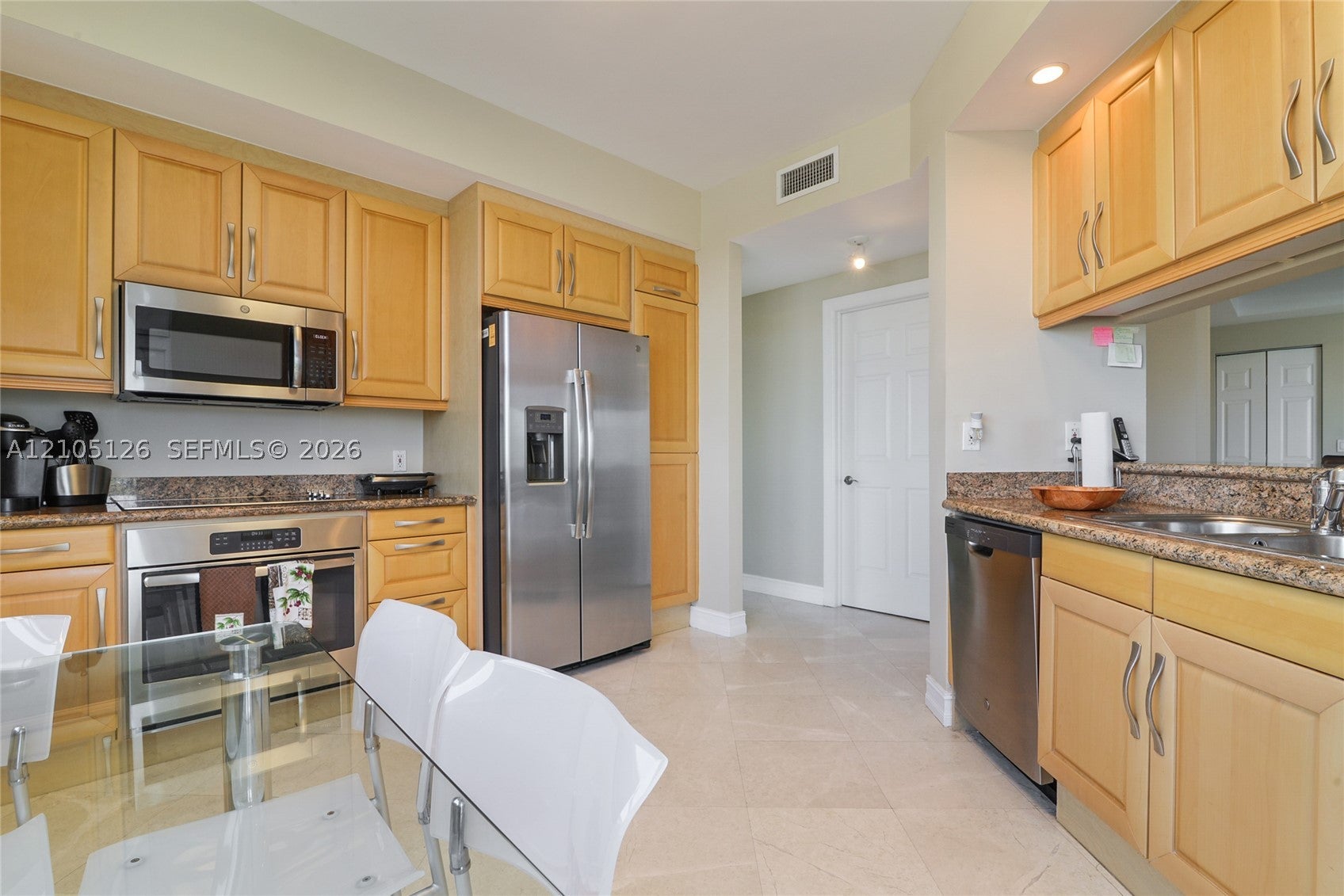 9751 E Bay Harbor Dr 8D