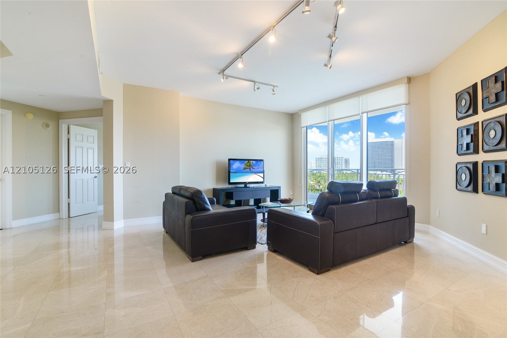 9751 E Bay Harbor Dr 8D