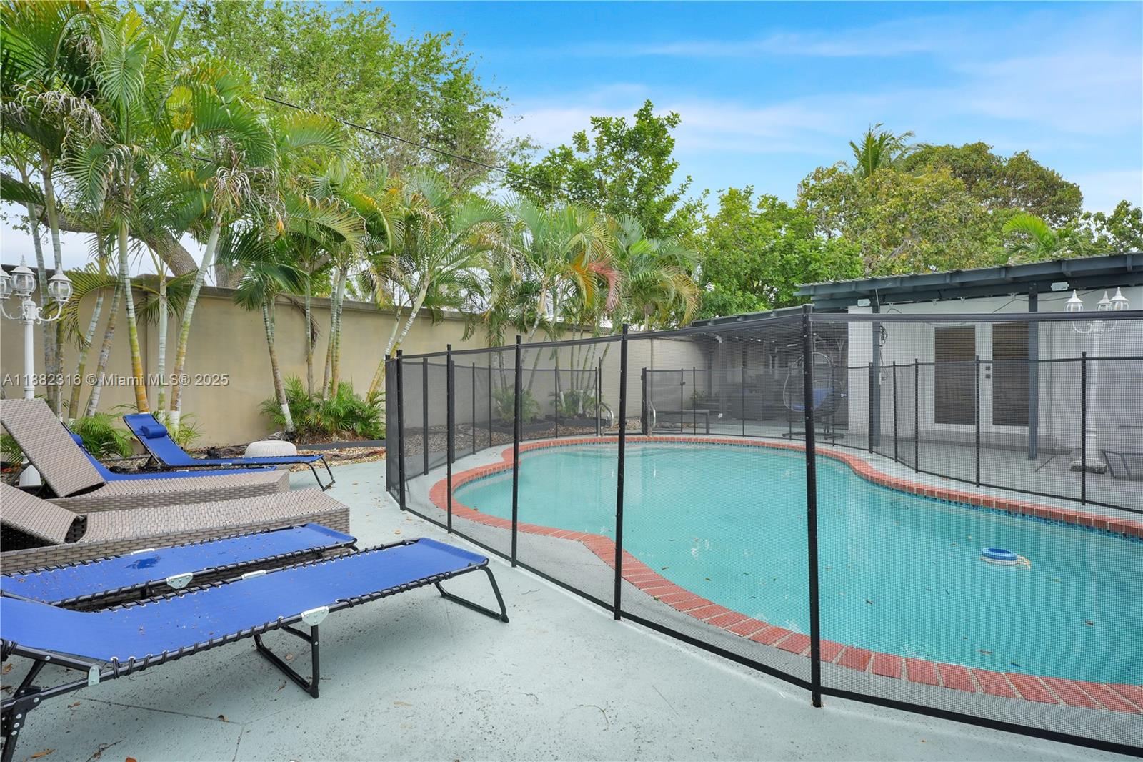 PICKWICK LAKE ESTS SEC 2 - Residential