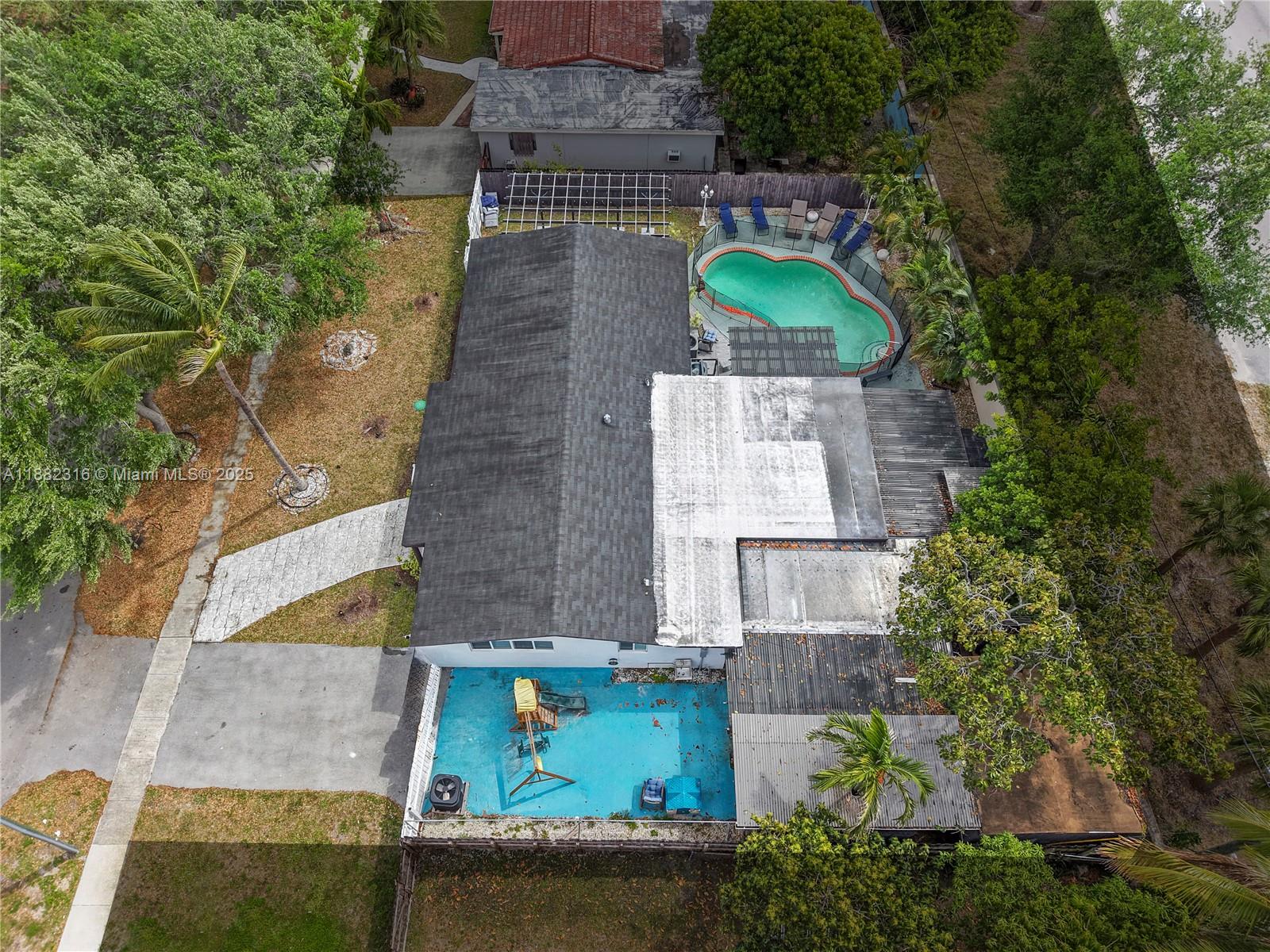 PICKWICK LAKE ESTS SEC 2 - Residential