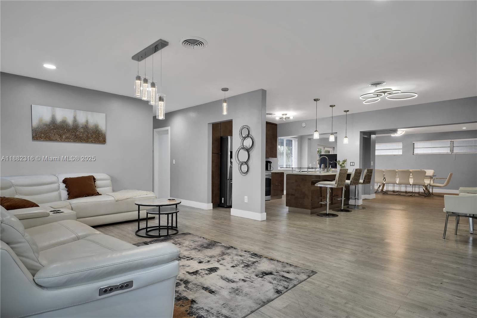 PICKWICK LAKE ESTS SEC 2 - Residential