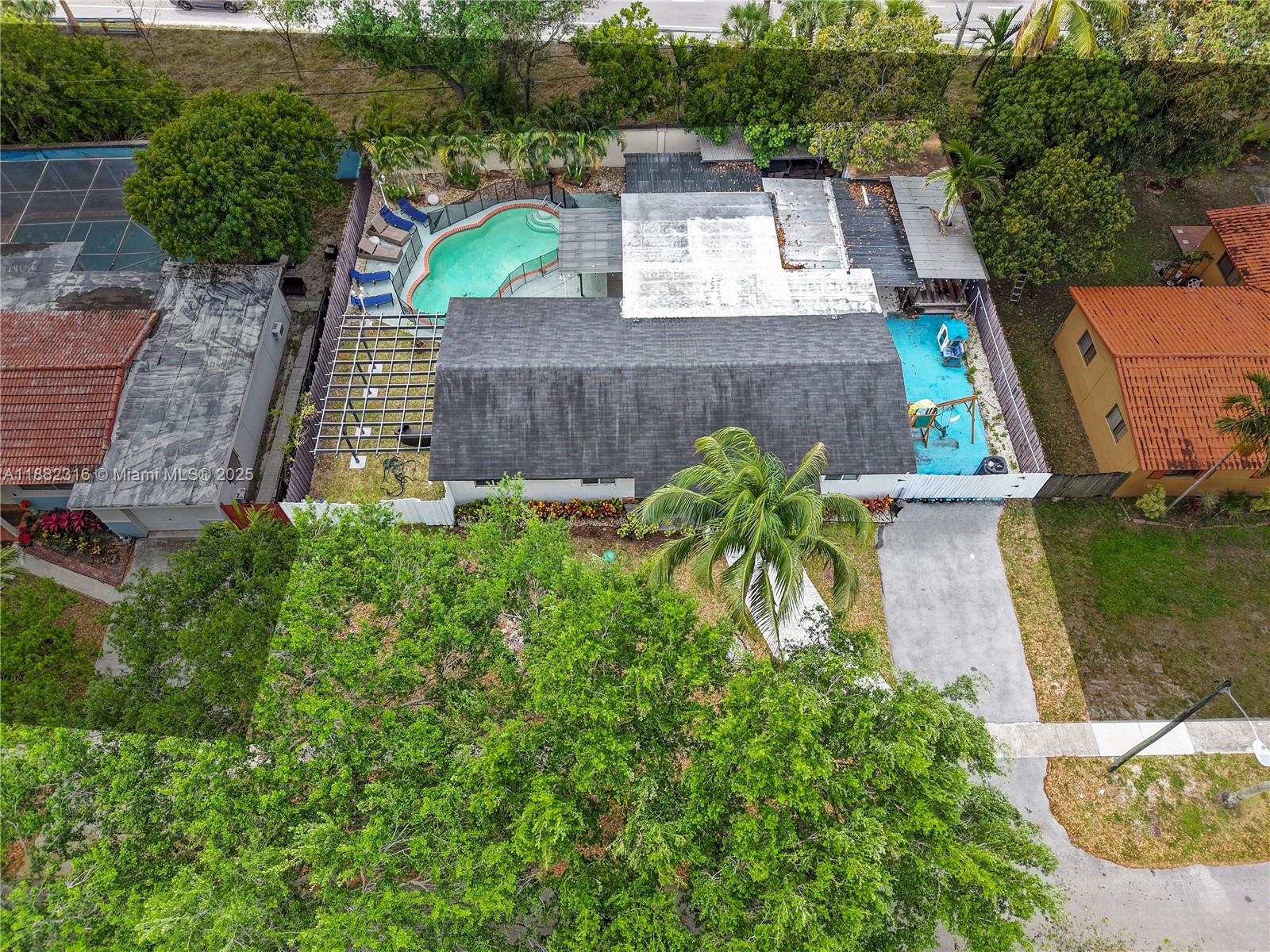 PICKWICK LAKE ESTS SEC 2 - Residential