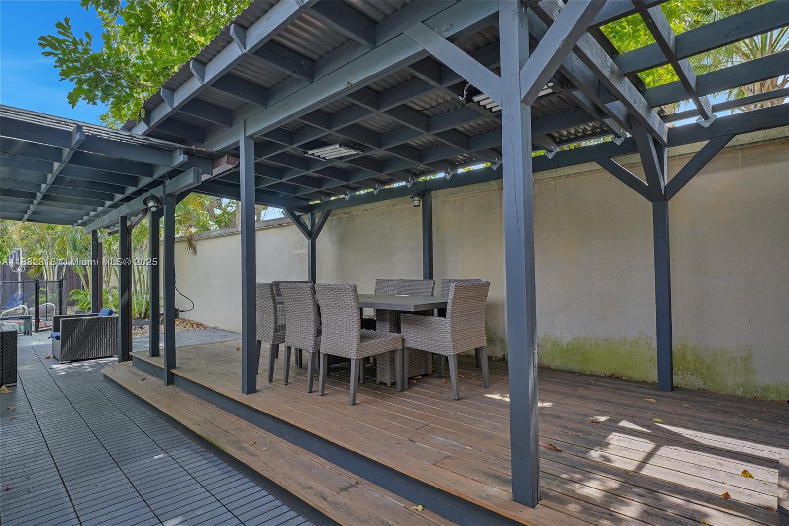 PICKWICK LAKE ESTS SEC 2 - Residential