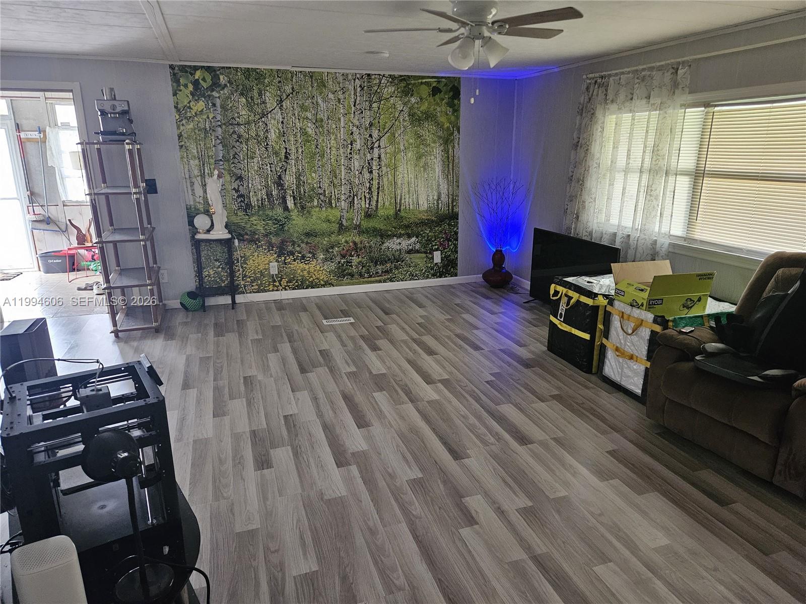 Everglades Lakes - Residential