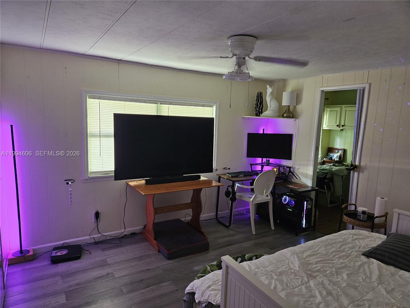 Everglades Lakes - Residential