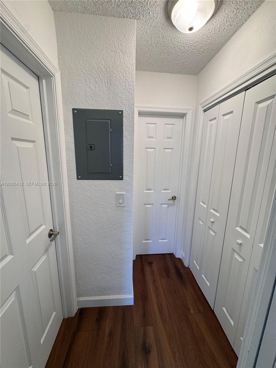 ASTOR CONDO - Residential