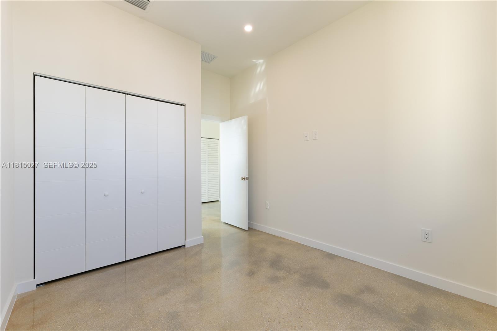 KEY LARGO OCEAN RESORT CO - Residential