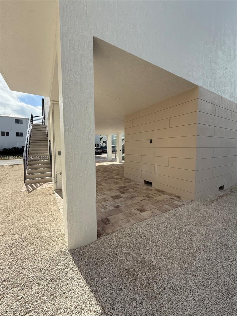 KEY LARGO OCEAN RESORT CO - Residential