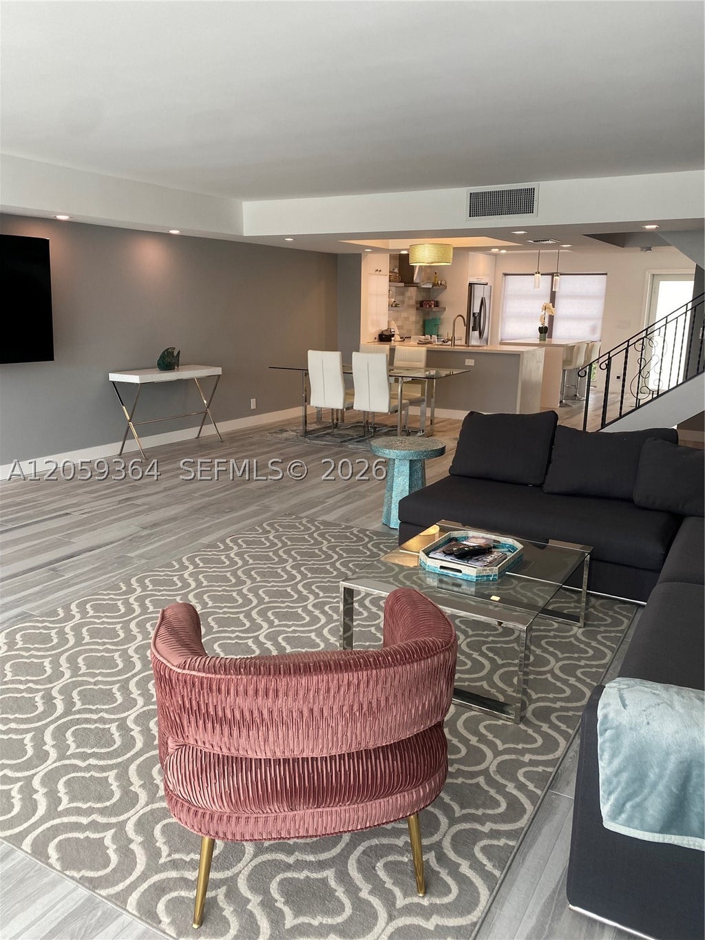 Photo of 613 NE 26th Ave #613, Hallandale Beach, FL 33009 (MLS # A12059364)