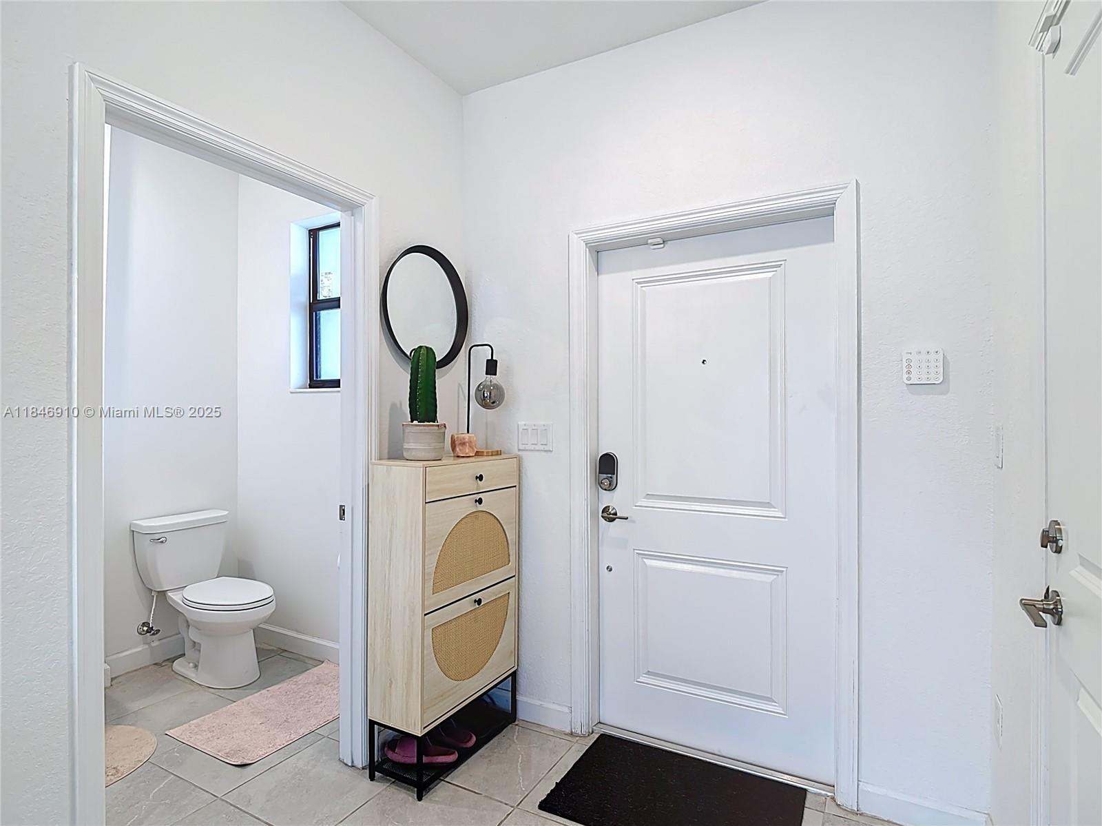 VISTA LAGO - Residential