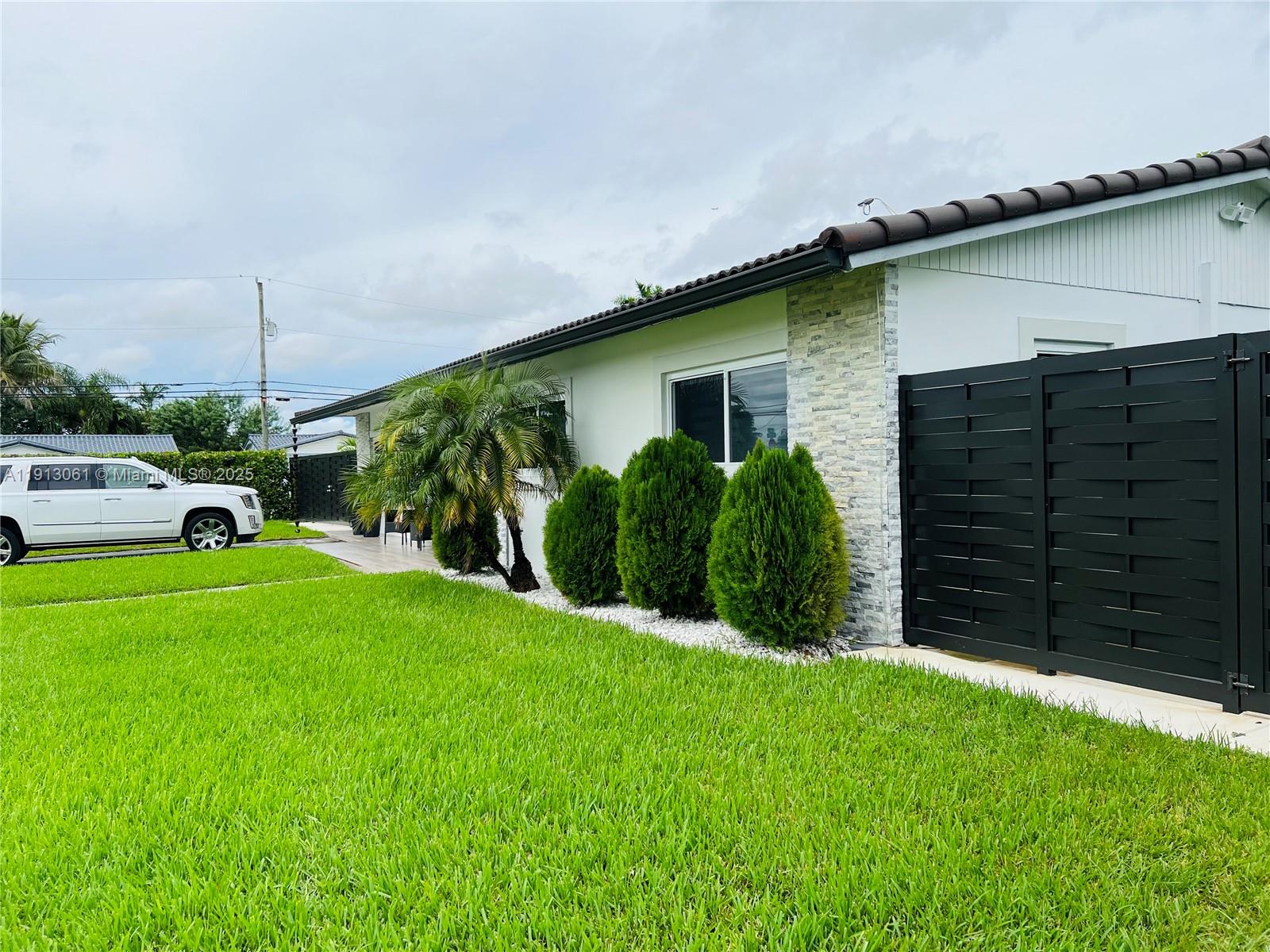 TOWN PARK HEIGHTS - Residential