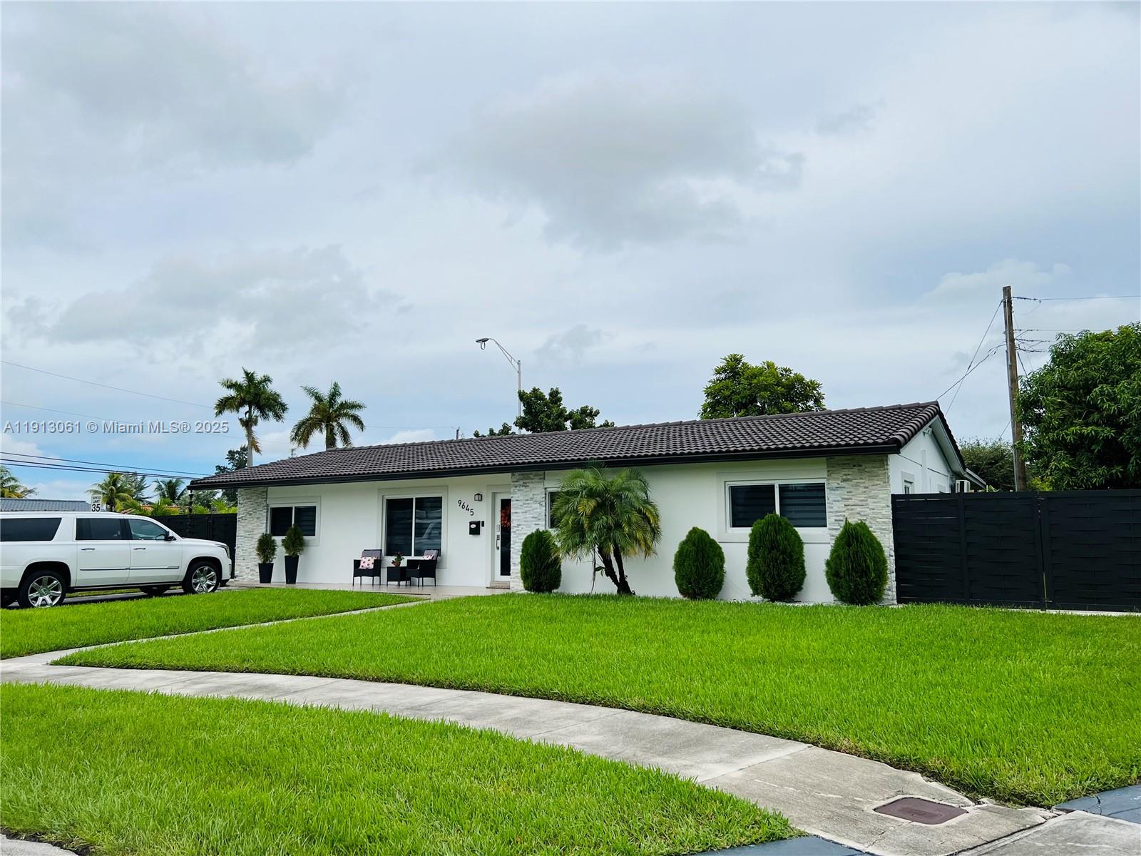 TOWN PARK HEIGHTS - Residential