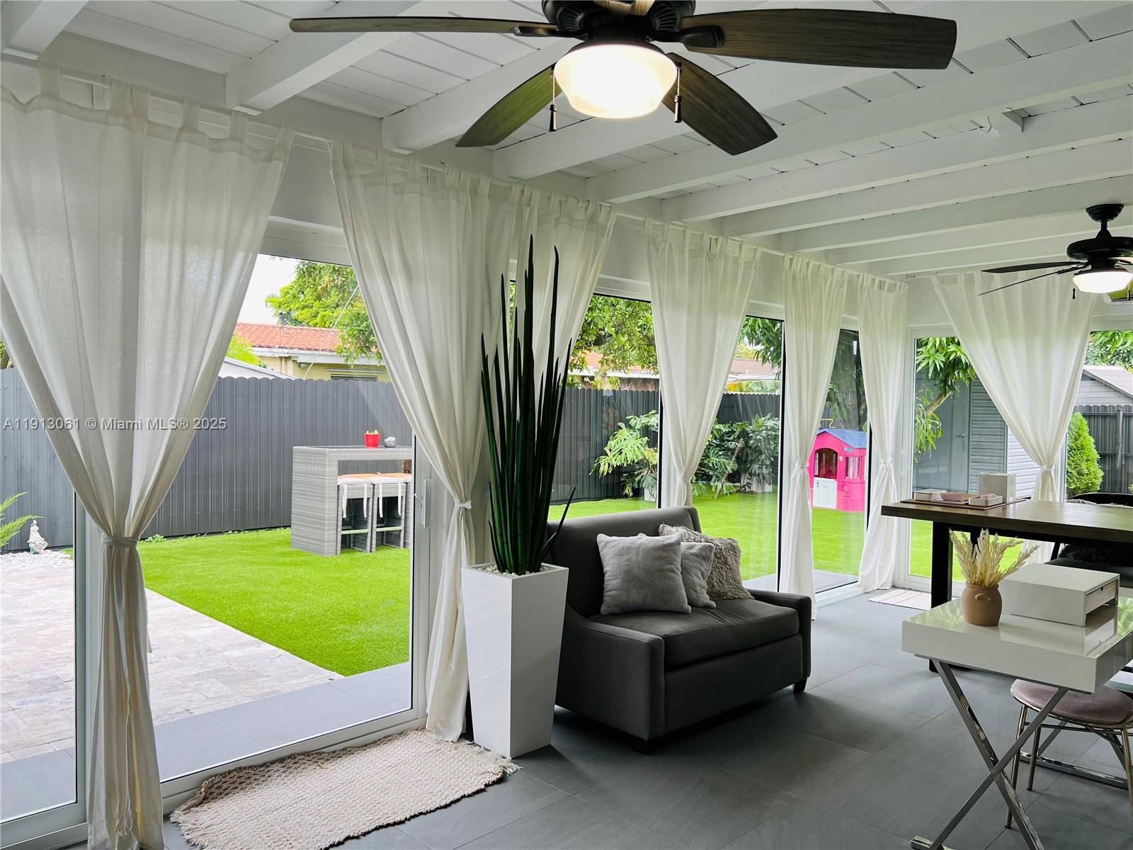 TOWN PARK HEIGHTS - Residential