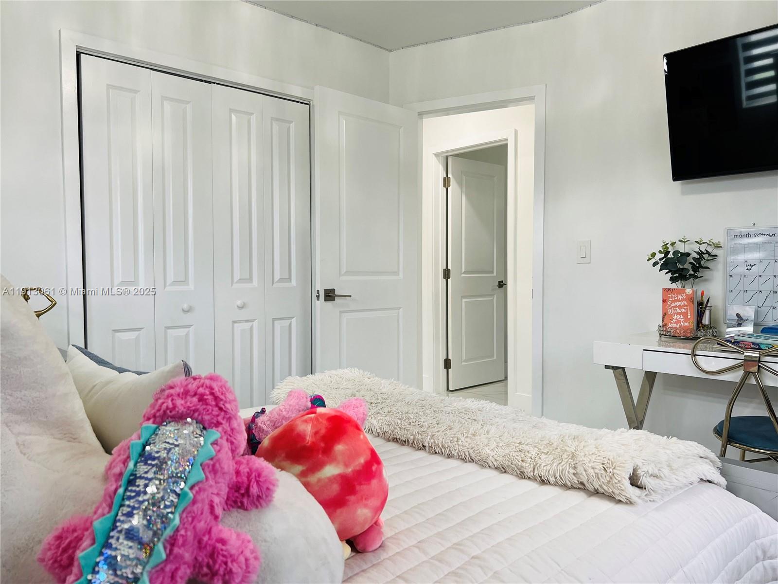 TOWN PARK HEIGHTS - Residential