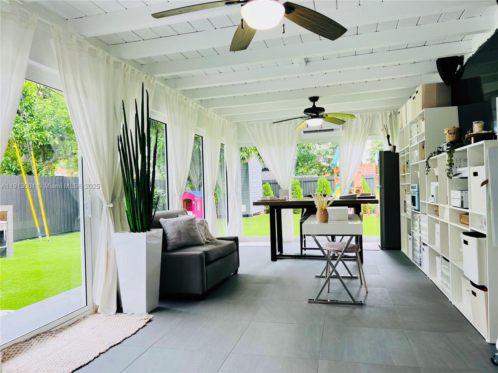 TOWN PARK HEIGHTS - Residential