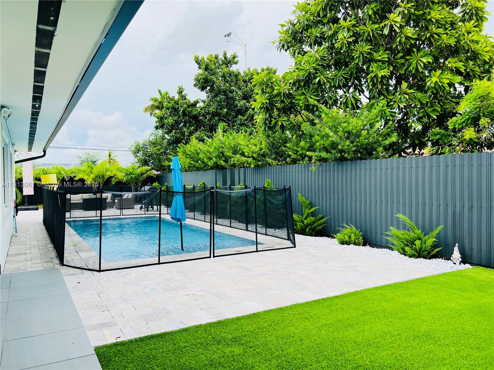 TOWN PARK HEIGHTS - Residential