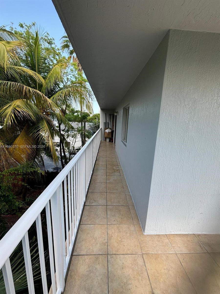 MERRITT PLACE CONDO - Residential